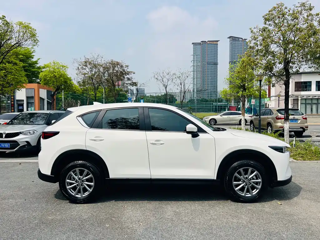 Mazda CX-5 2025 2.0L automatic two-wheel drive comfort model купить на сайте DeffCars