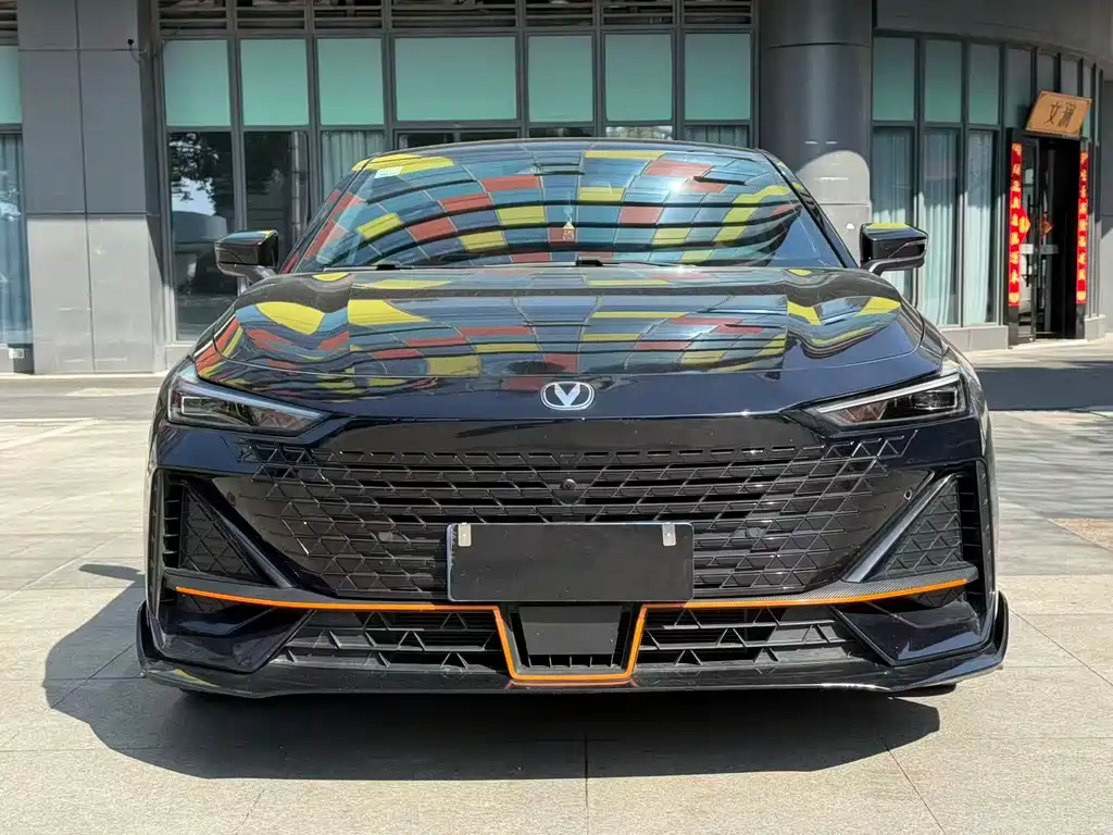 Changan UNI-V 2023 1.5T sports version купить на сайте DeffCars