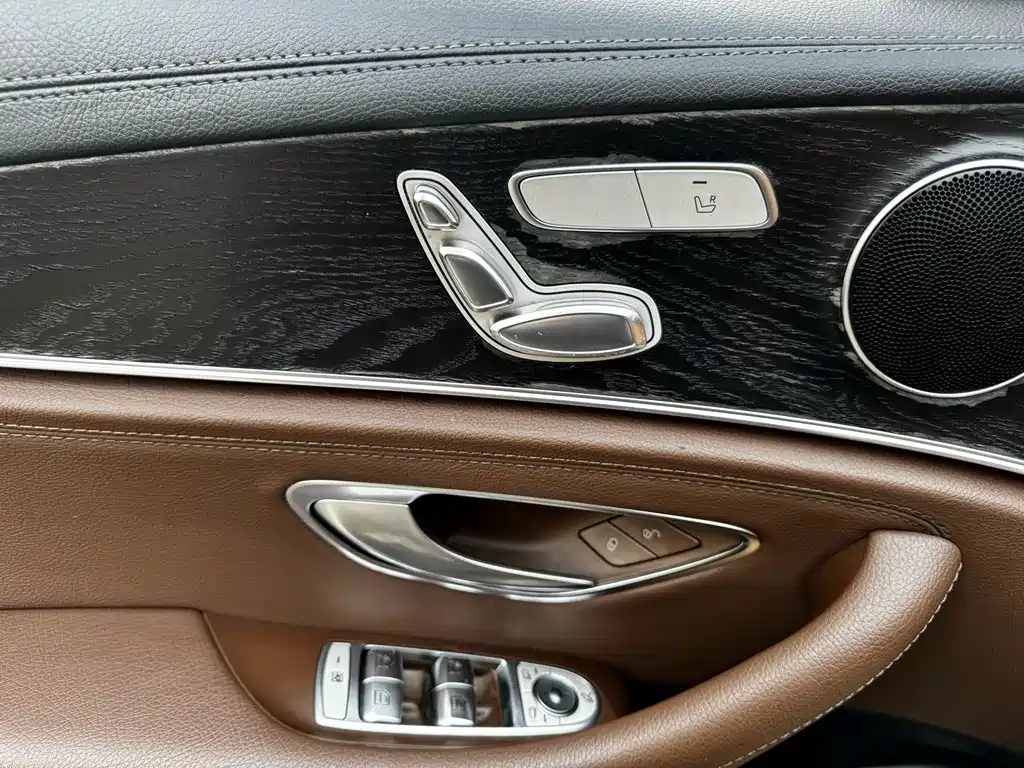 Mercedes-Benz E-Class 2016 E 200 L Sports купить на сайте DeffCars