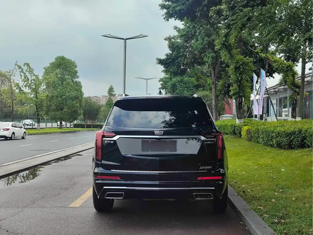 Cadillac XT6 2021 28T six-seat four-wheel drive stylish model купить на сайте DeffCars
