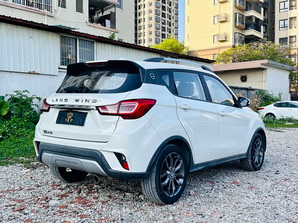 Landwind X2 2017 1.6L automatic sharp version купить на сайте DeffCars