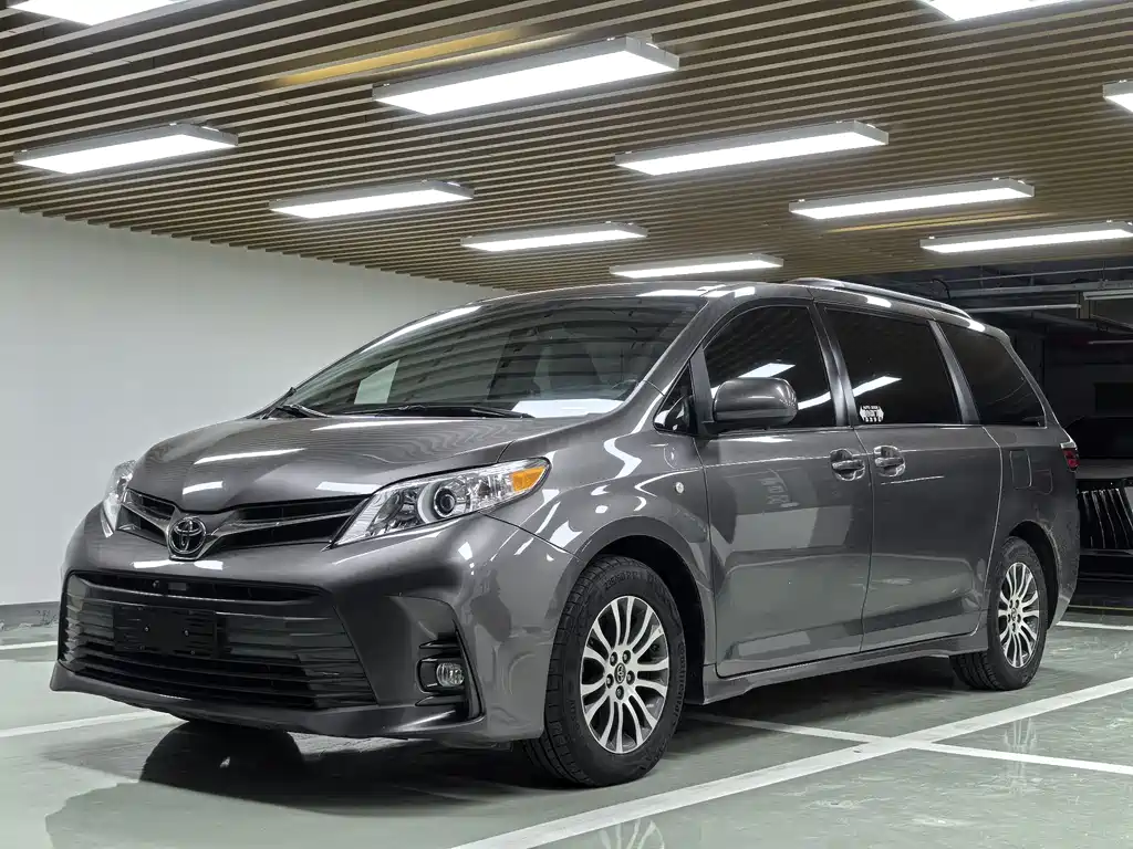 SIENNA 2015 3.5L 2WD L купить на сайте DeffCars