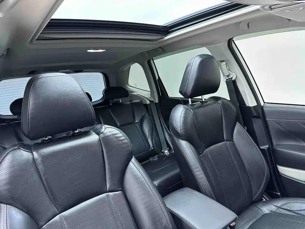 Forester 2022 2.0i AWD Deluxe Edition EyeSight купить на сайте DeffCars