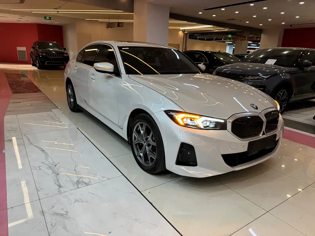 BMW i3 2024 eDrive 35 L купить на сайте DeffCars
