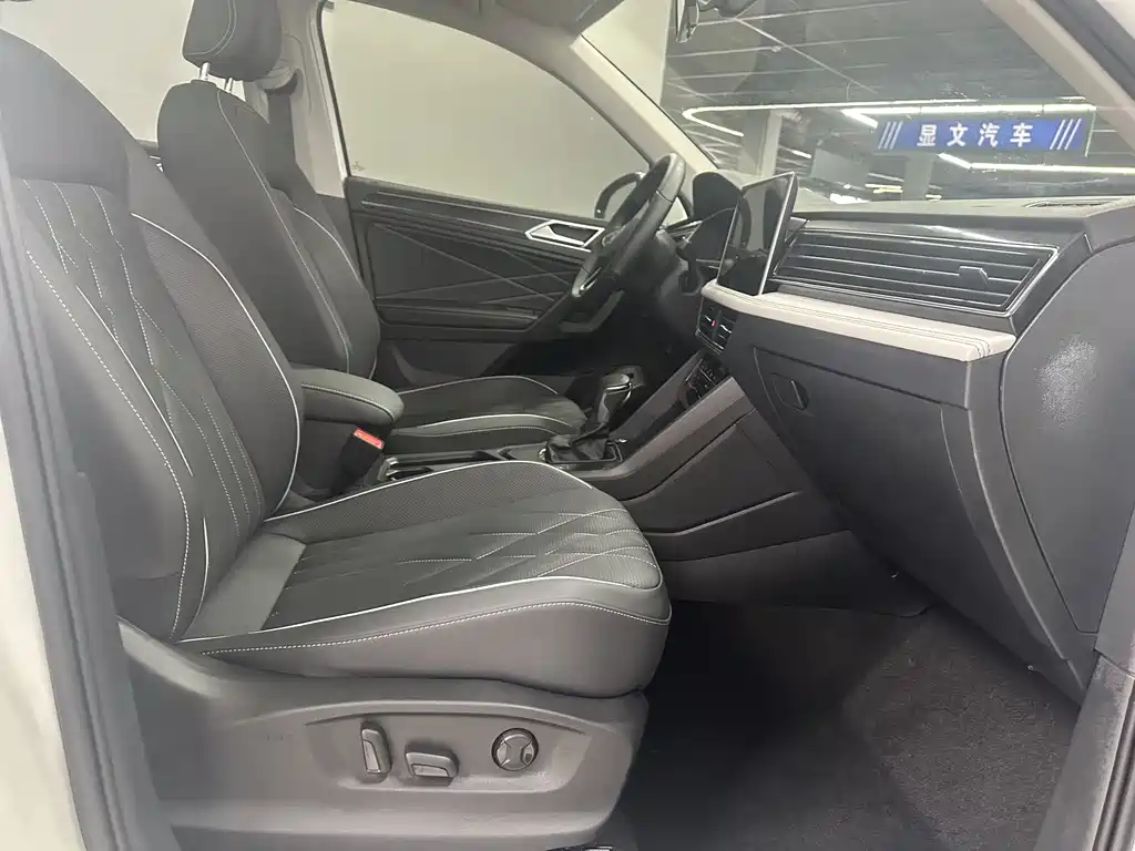 Tiguan L 2023 facelift 330TSI automatic two-wheel drive smart version купить на сайте DeffCars