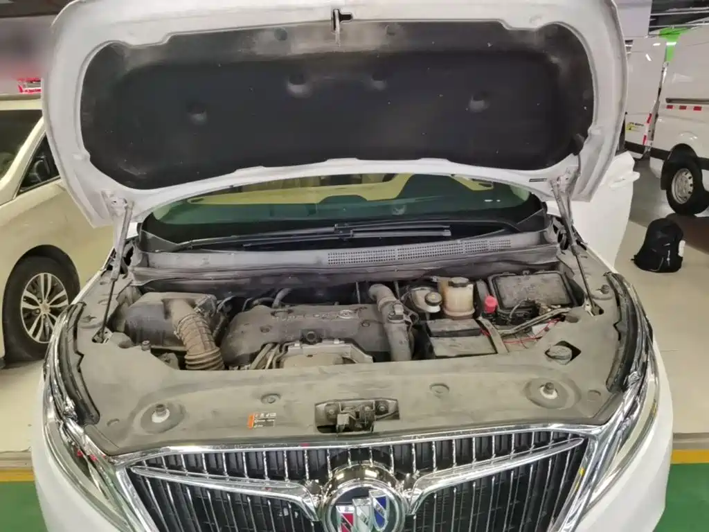 Buick GL8 2018 ES 28T Comfort Type National VI купить на сайте DeffCars