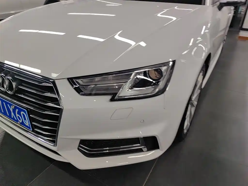 Audi A4L 2018 30th Anniversary Model 40 TFSI Enterprising купить на сайте DeffCars