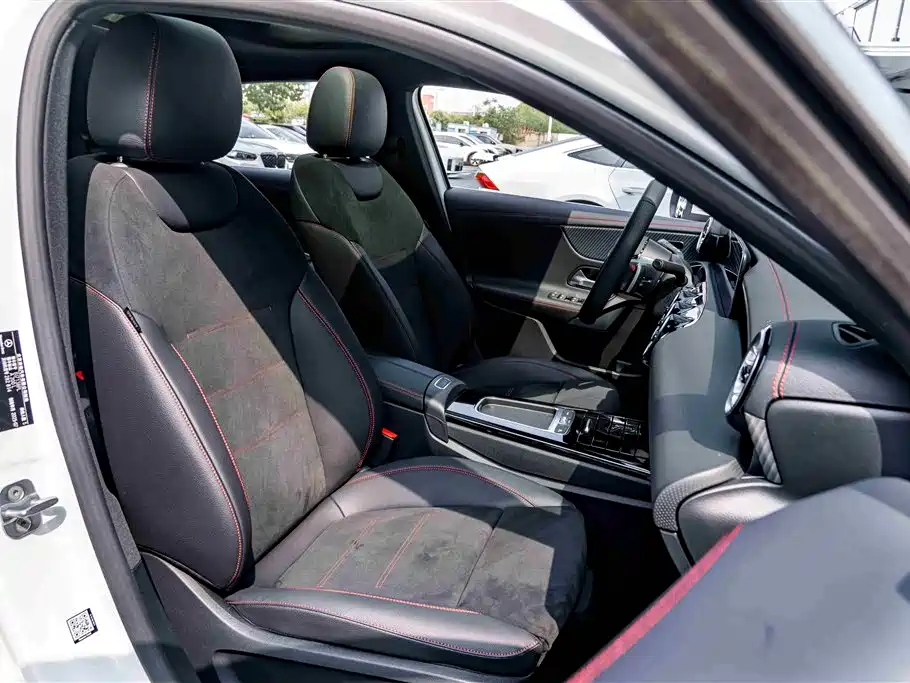Mercedes-Benz A-Class 2025 A 200 L Fashion Model купить на сайте DeffCars