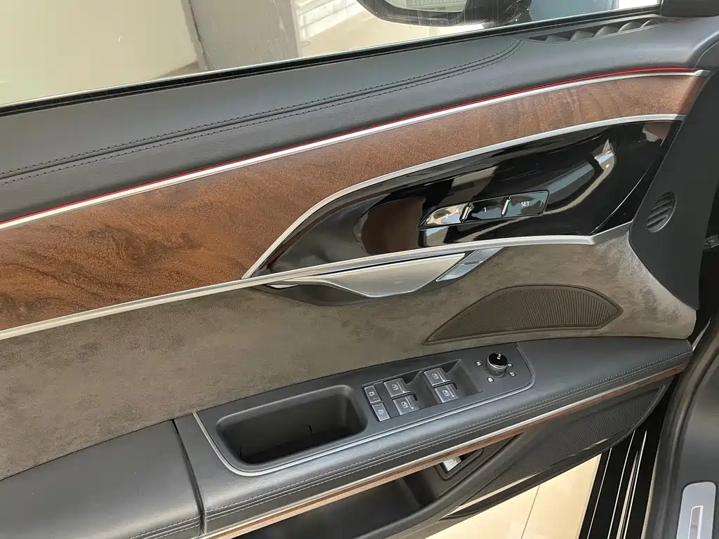 Audi A8 2021 A8L 55 TFSI quattro luxury model купить на сайте DeffCars