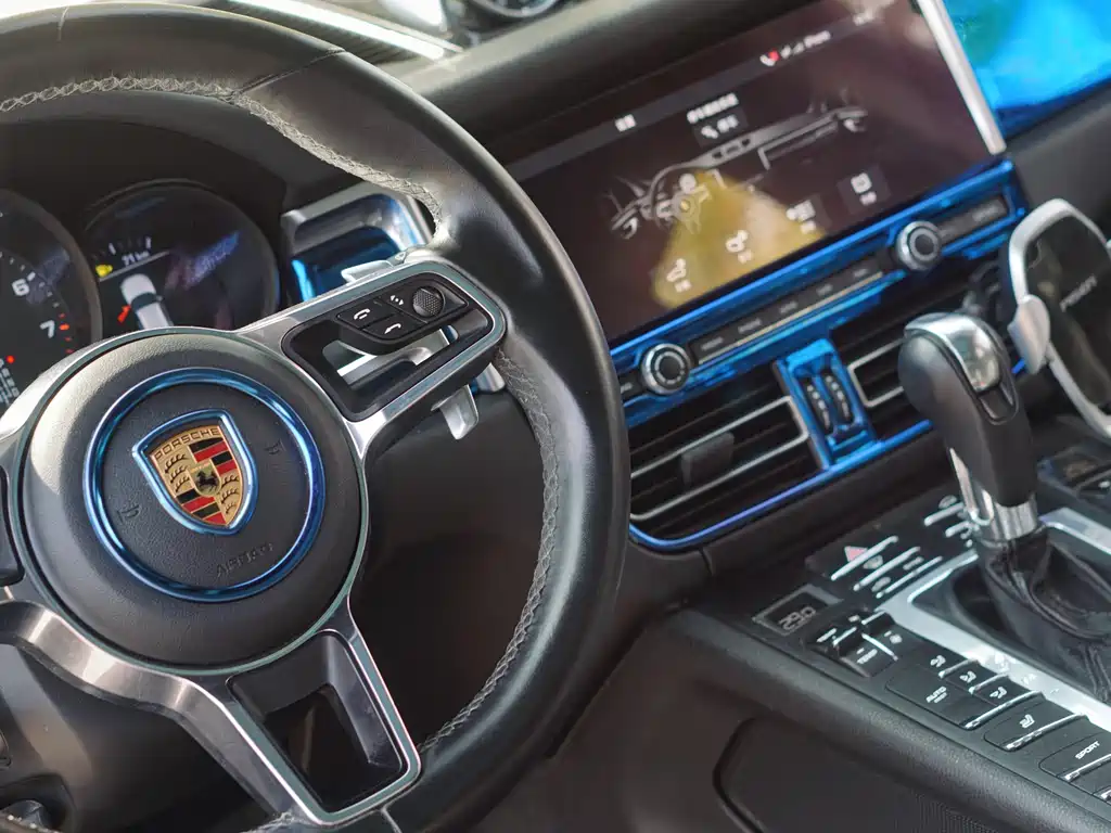 Macan 2018 Macan 2.0T купить на сайте DeffCars