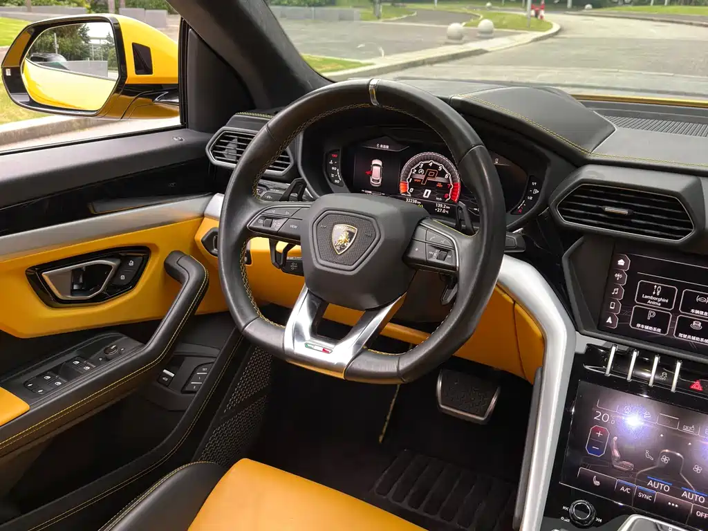 Urus 2018 4.0T V8 купить на сайте DeffCars