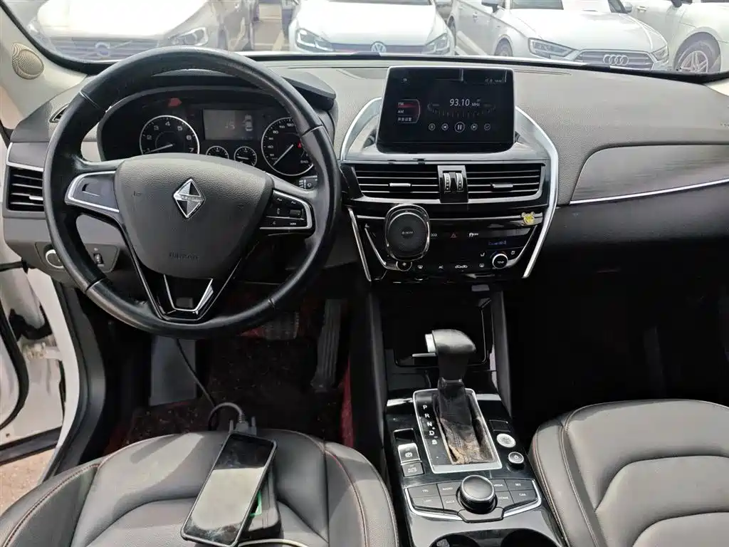 Borgward BX5 2017 20TGDI automatic two-wheel drive pioneer type купить на сайте DeffCars