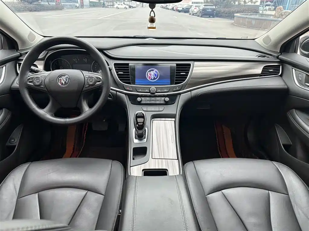LaCrosse 2022 652T luxury model купить на сайте DeffCars