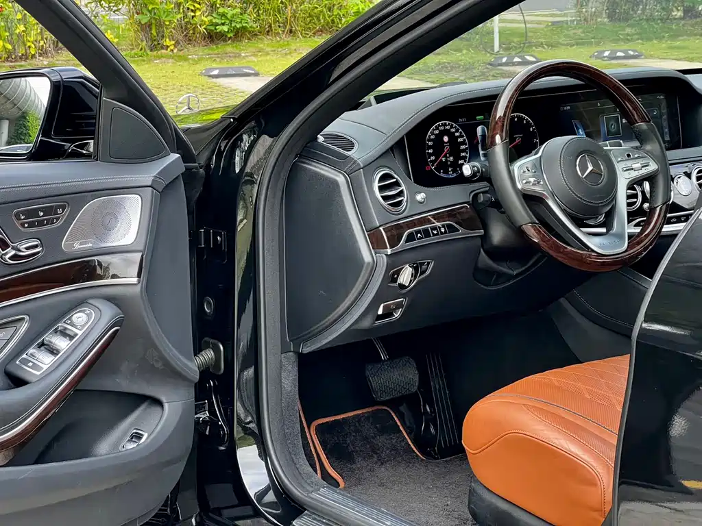 Maybach S-Class 2020 S 450 4MATIC Collector’s Edition купить на сайте DeffCars