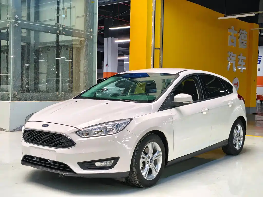 Focus 2017 Hatchback 1.6L Automatic Comfort Senova Zhixing Edition купить на сайте DeffCars