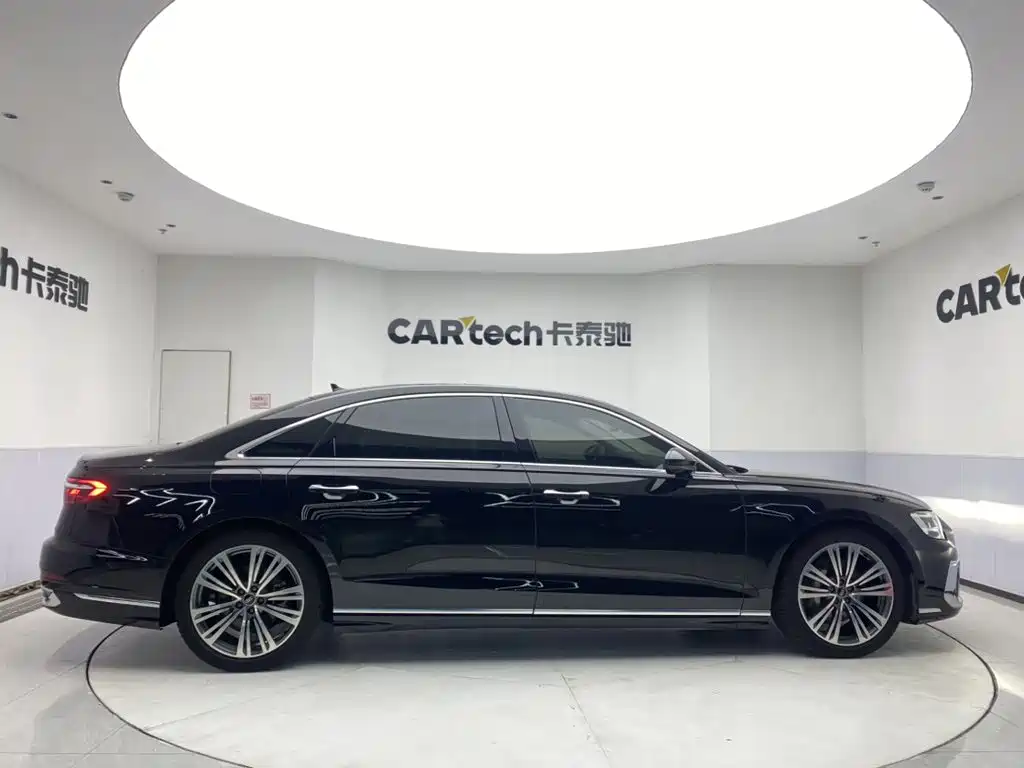 Audi A8 2024 A8L 50 TFSI quattro Premium Selection купить на сайте DeffCars