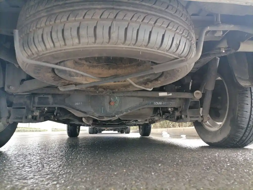 Hongguang 2021 facelift 1.5L S standard hydraulically assisted LAR купить на сайте DeffCars