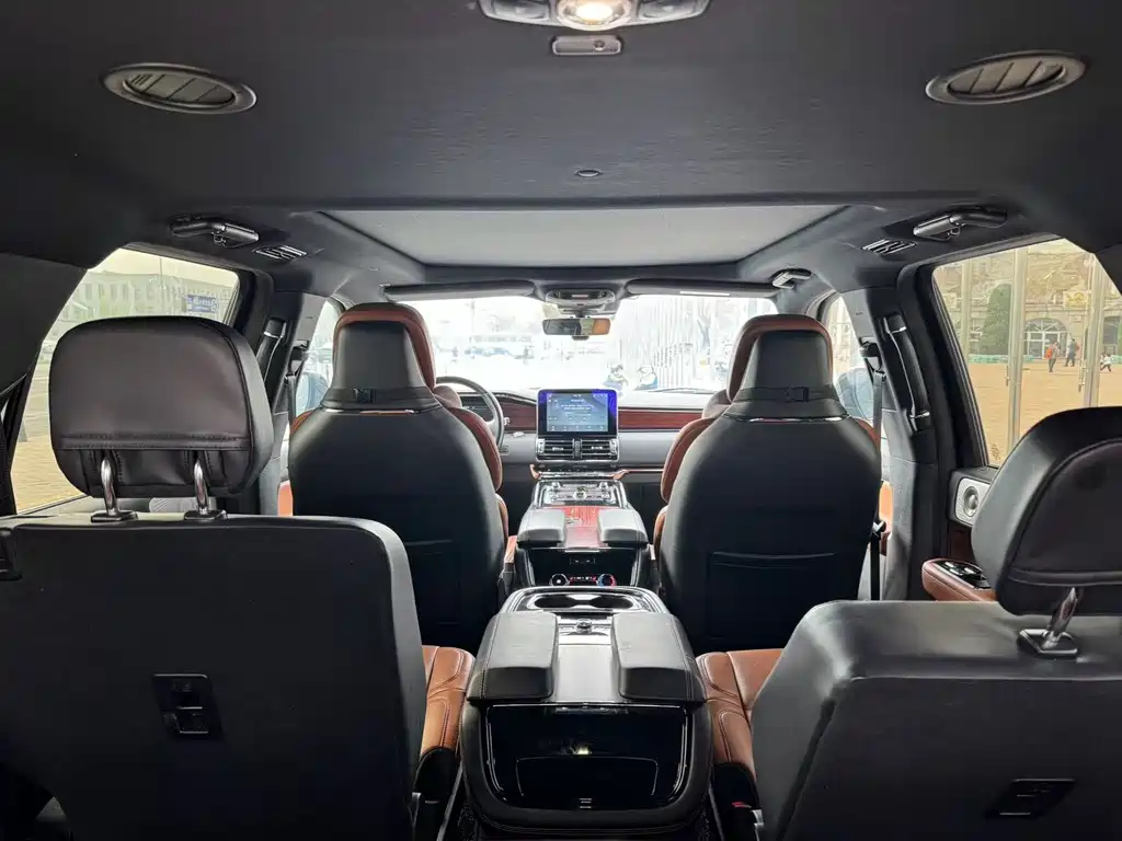 Navigator 2020 3.5T Honor Edition купить на сайте DeffCars