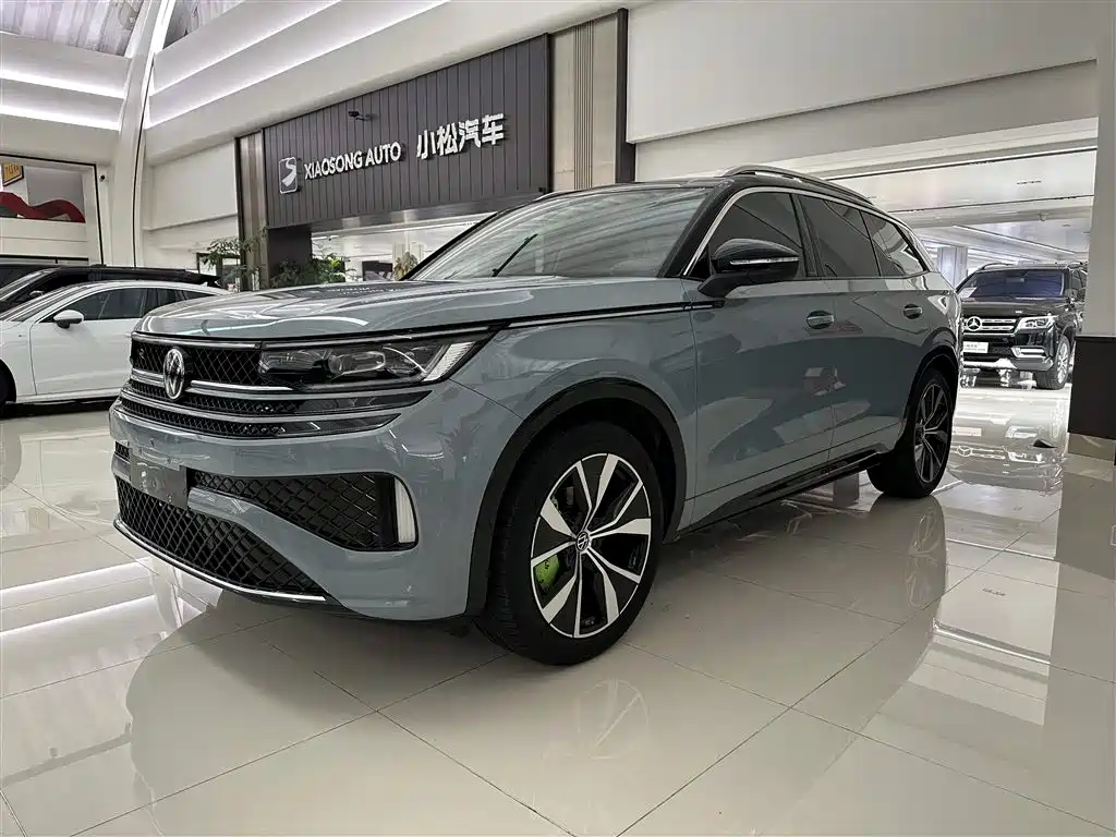 Lan Xun 2023 380TSI four-wheel drive R-Line first edition купить на сайте DeffCars