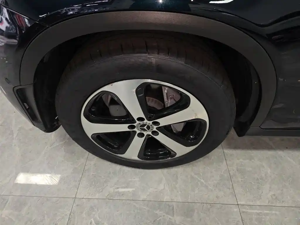 Mercedes-Benz GLC 2022 facelift GLC 260 L 4MATIC dynamic купить на сайте DeffCars