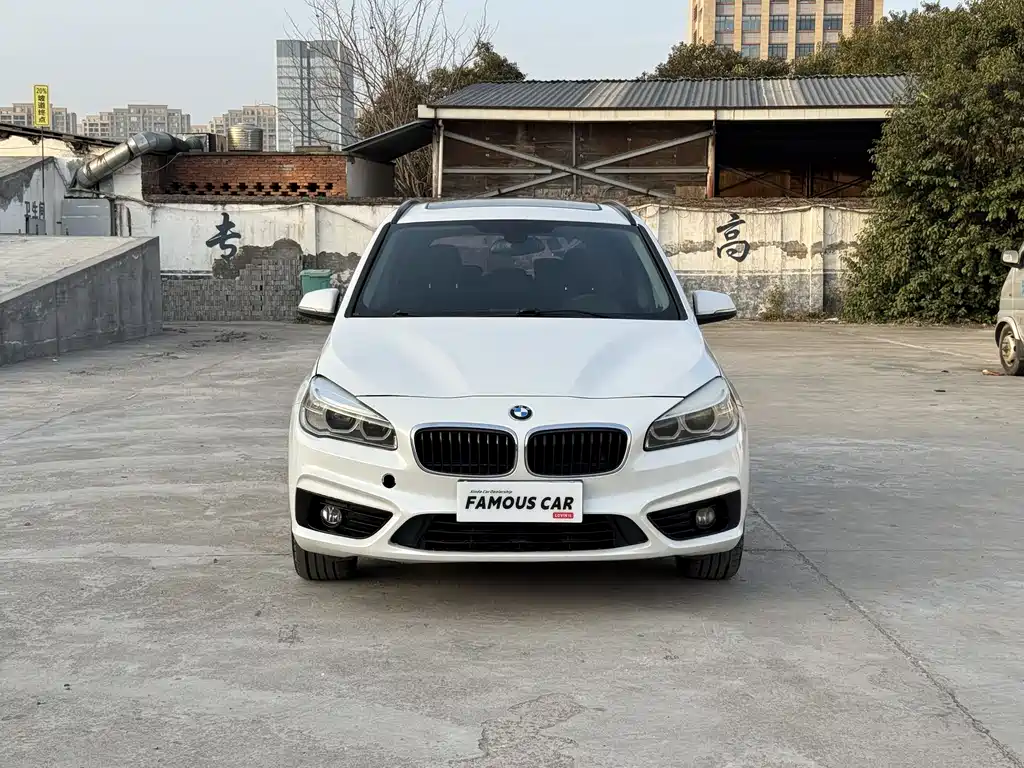 BMW 2 Series Multipurpose Station Wagon 2015 218i Leading Model купить на сайте DeffCars