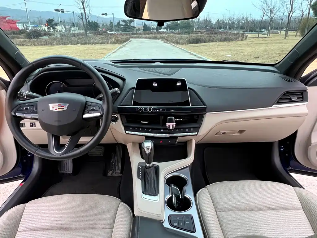 Cadillac CT4 2023 25T luxury model купить на сайте DeffCars