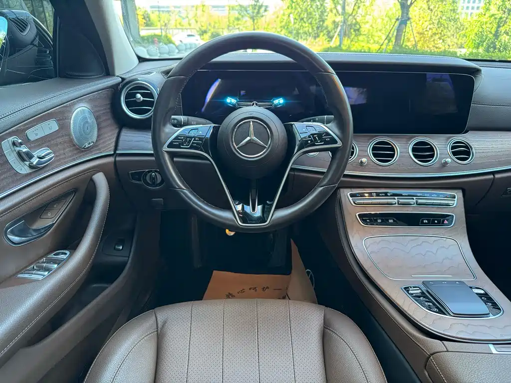 Mercedes-Benz E-Class 2021 E 300 L Luxury Model купить на сайте DeffCars