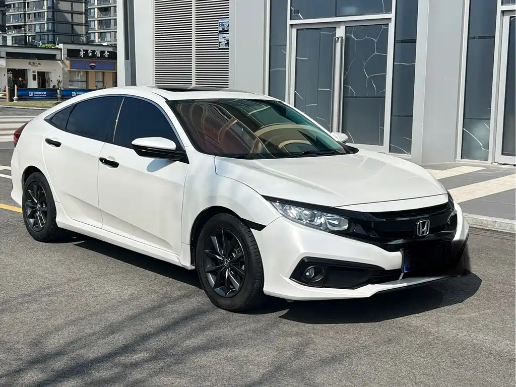 Civic 2019 220TURBO CVT Dynamic Edition National VI купить на сайте DeffCars