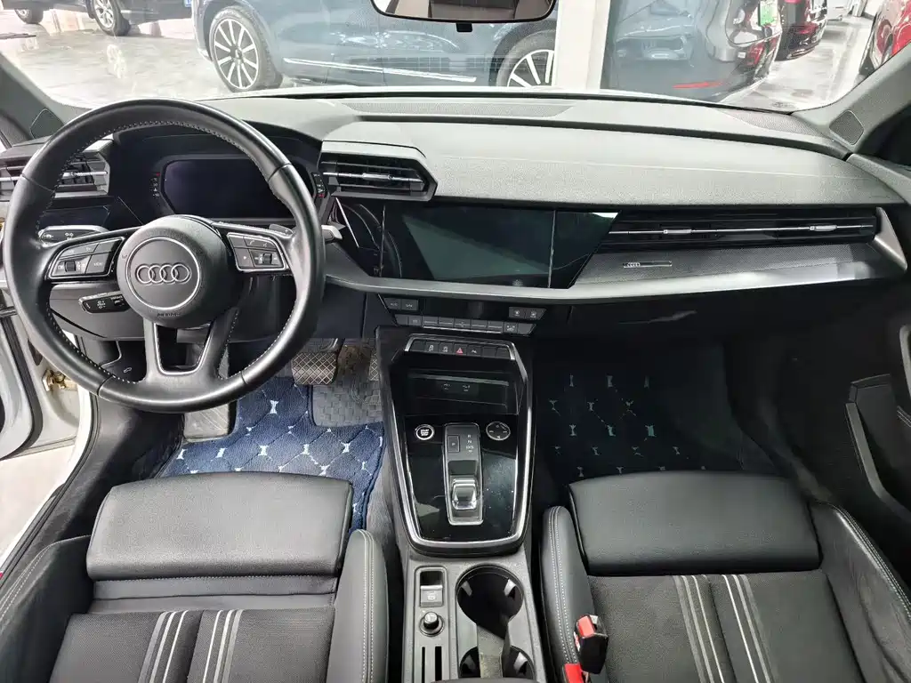 Audi A3 2021 Sportback 35 TFSI stylish and sporty купить на сайте DeffCars
