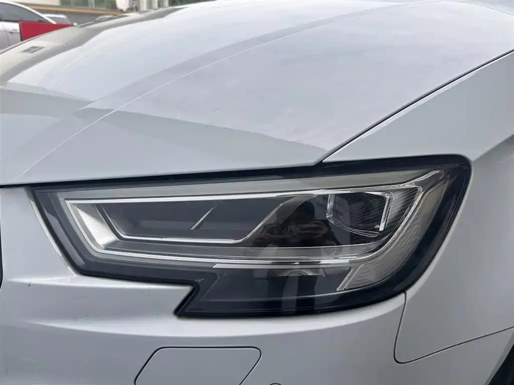 Audi A3 2019 Limousine 35 TFSI Fashion Type National VI купить на сайте DeffCars