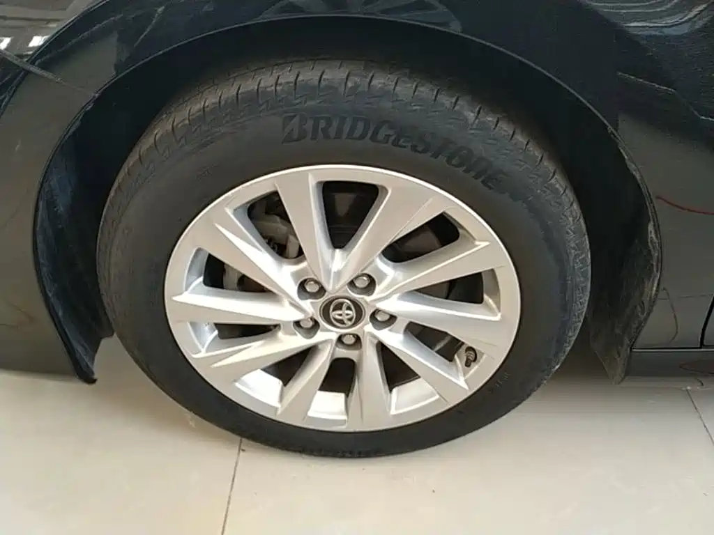 Camry 2021 2.0G Deluxe Edition купить на сайте DeffCars