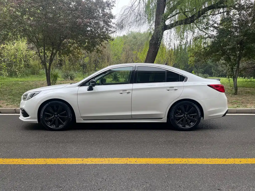 Legacy 2020 facelift 2.5i Honor Limited Edition EyeSight купить на сайте DeffCars