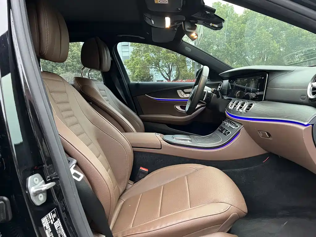 Mercedes-Benz E-Class 2023 E 300 L Sports Luxury купить на сайте DeffCars