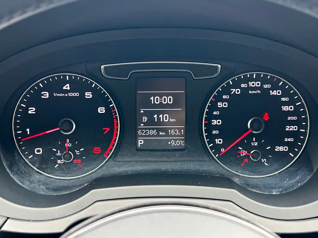 Audi Q3 2018 30th Anniversary Model 35 TFSI Sports купить на сайте DeffCars
