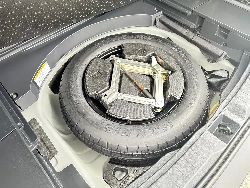 RAV4 Rongfang 2021 2.0L CVT two-wheel drive fashion version купить на сайте DeffCars