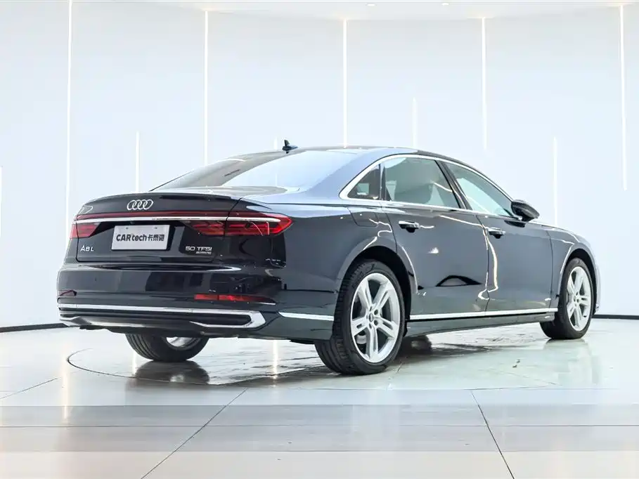 Audi A8 2023 A8L 50 TFSI quattro Premium Selection купить на сайте DeffCars