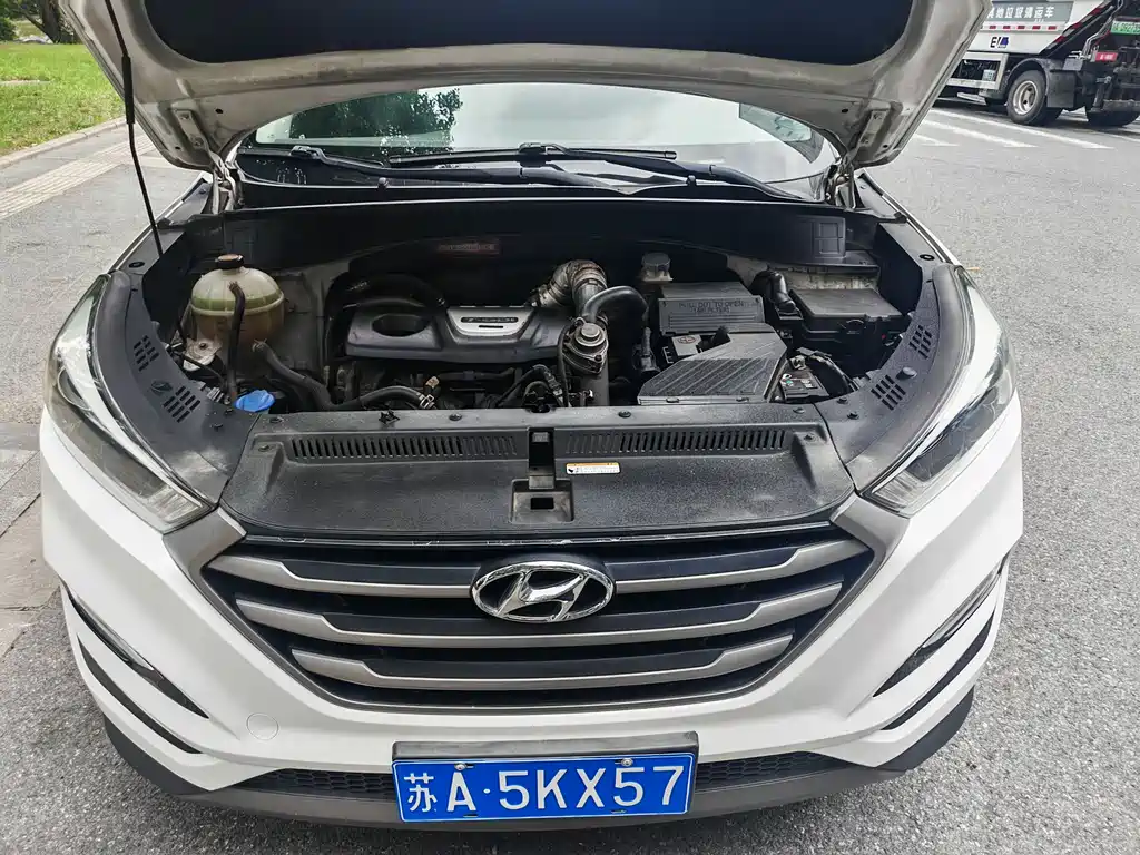 Tucson 2015 1.6T dual-clutch two-wheel drive intelligent model купить на сайте DeffCars
