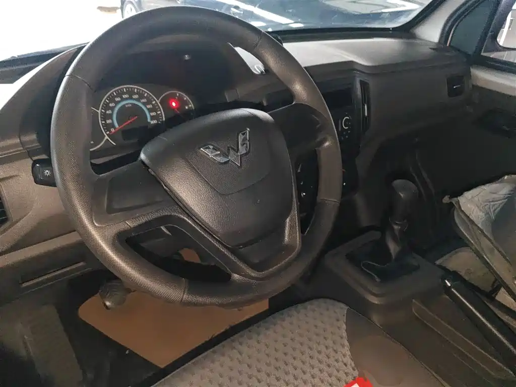 Wuling Rongguang new card 2021 1.8L basic single row dual rear wheel LJ479Q6 купить на сайте DeffCars