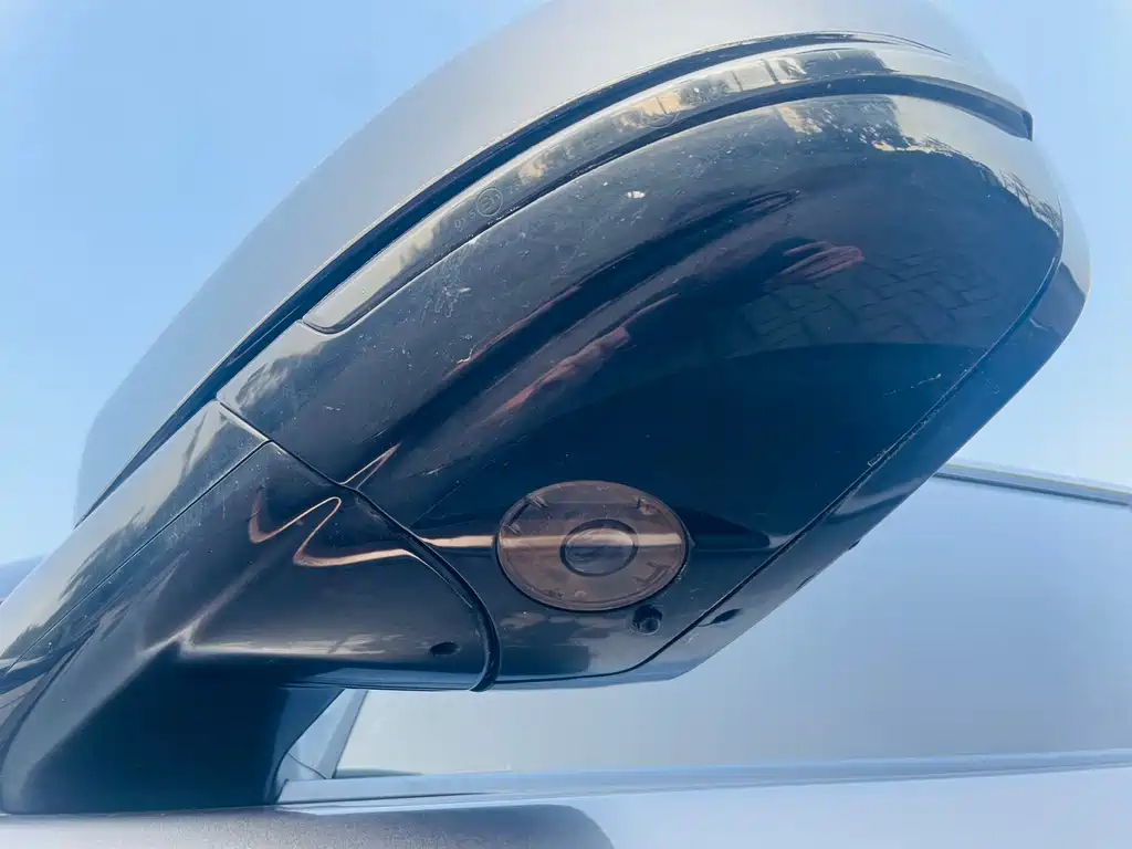 Range Rover Velar 2020 P250 R-DYNAMIC S купить на сайте DeffCars