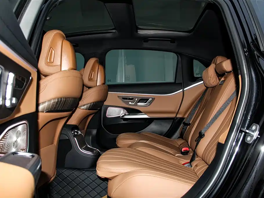 Mercedes-Benz E-Class 2025 E 300 L Luxury Model купить на сайте DeffCars