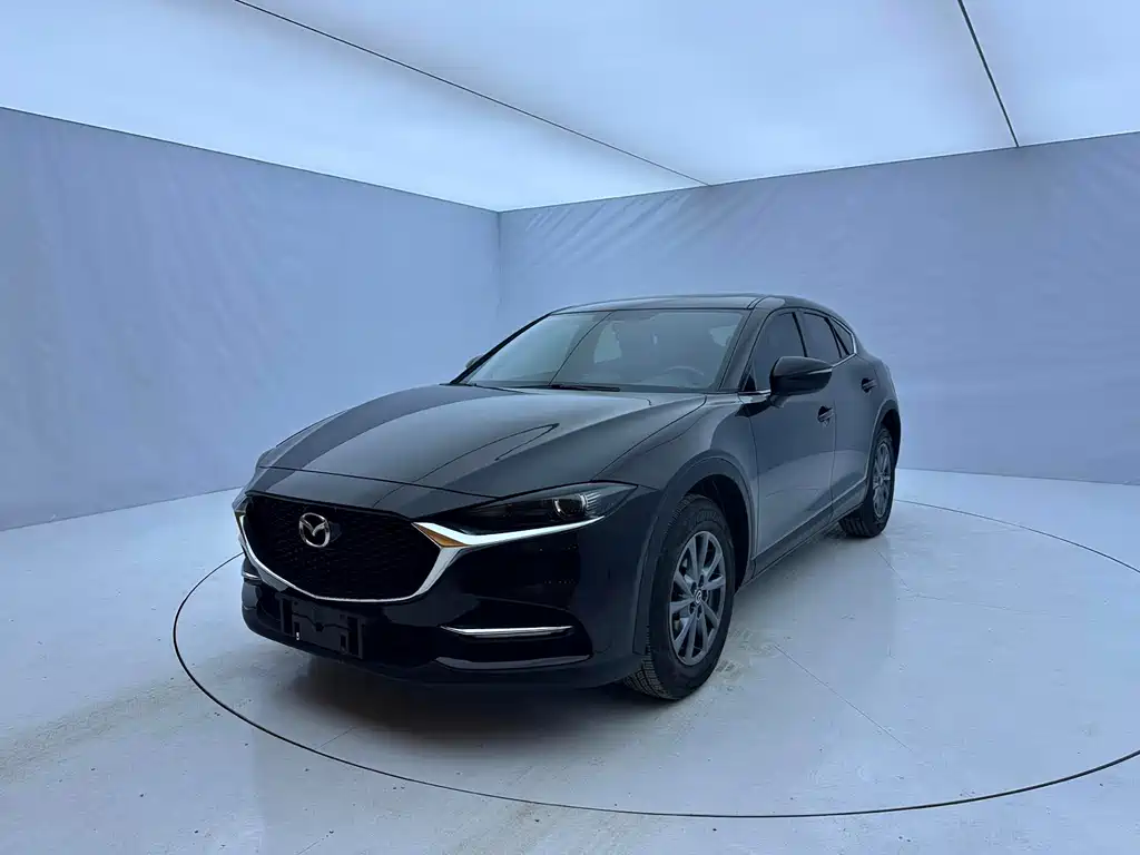 Mazda CX-4 2021 2.0L automatic two-wheel drive Blue Sky Vitality Edition купить на сайте DeffCars