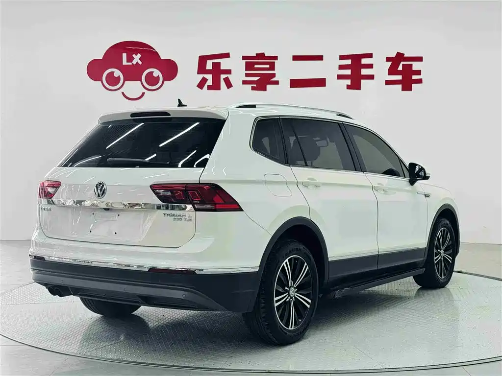 Tiguan L 2019 330TSI automatic two-wheel drive panoramic comfort version National VI купить на сайте DeffCars