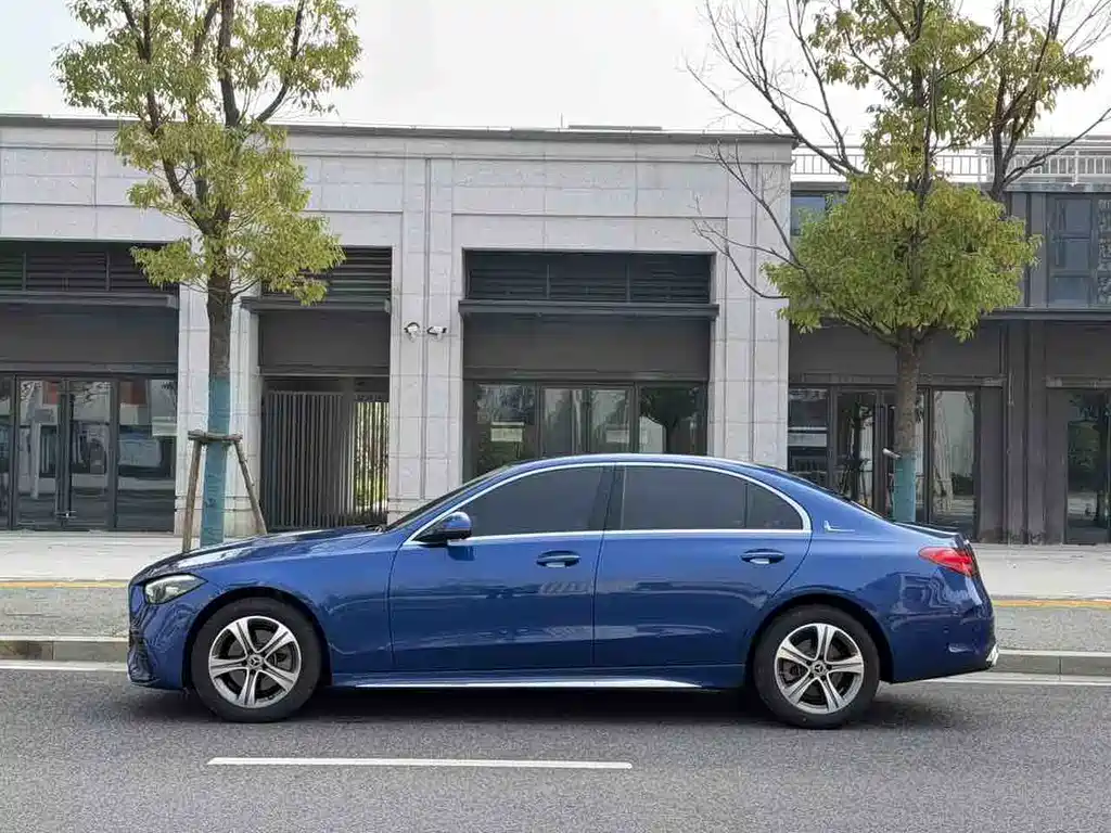 Mercedes-Benz C-Class 2022 C 200 L Sports Edition купить на сайте DeffCars