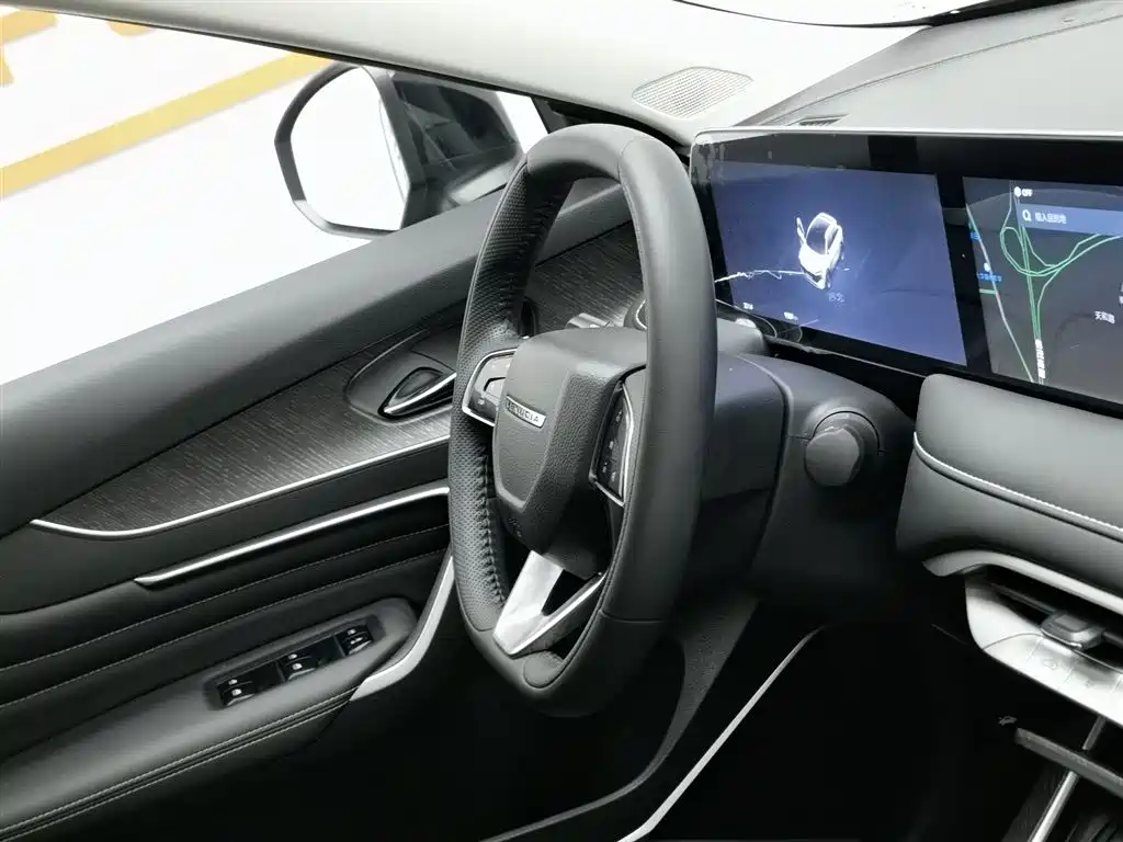 Venucia V DD-i 2023 110km iE version купить на сайте DeffCars