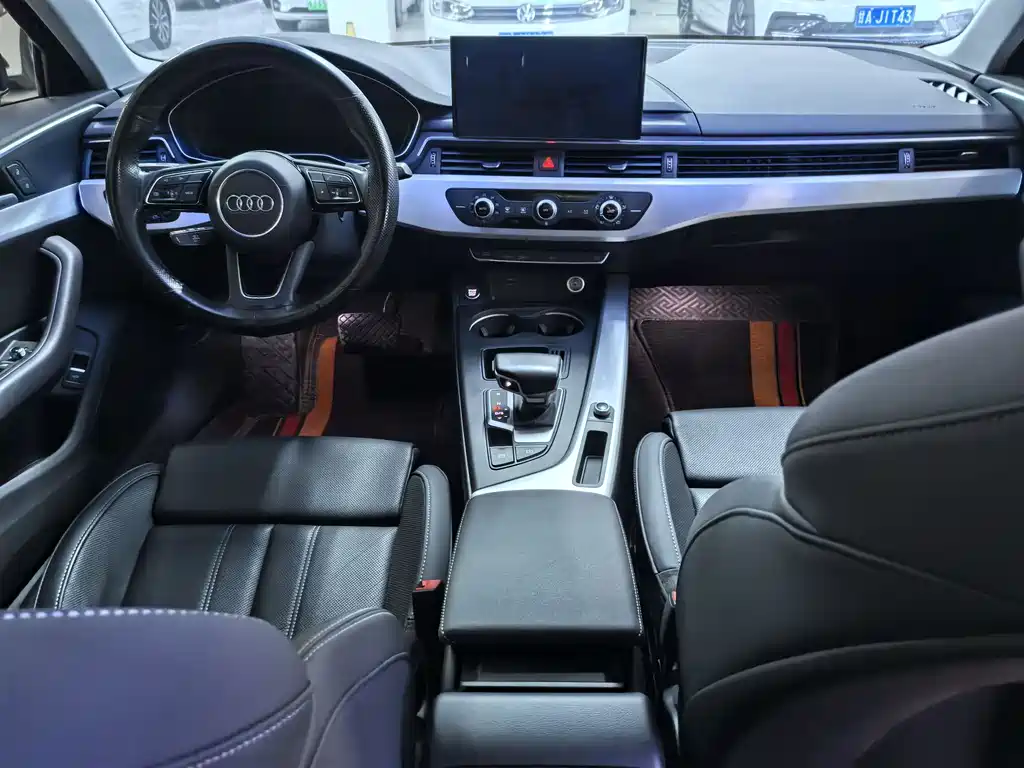 Audi A4L 2023 40 TFSI Fashionable and Dynamic купить на сайте DeffCars
