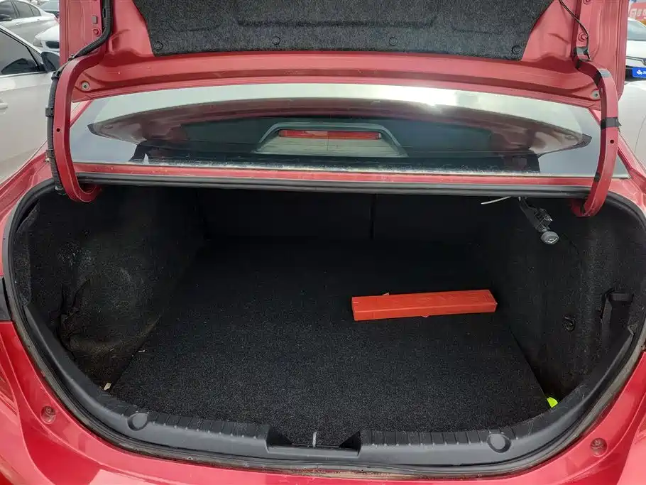 Mazda3 Angkesela 2017 Sedan 1.5L Automatic Comfort Type National V купить на сайте DeffCars