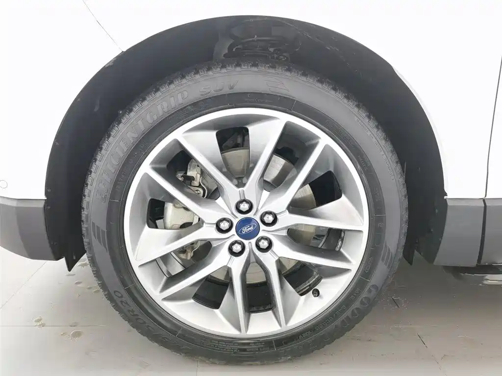 Ruijie 2018 EcoBoost 245 four-wheel drive Zunrui Plus 7 seats, National VI купить на сайте DeffCars