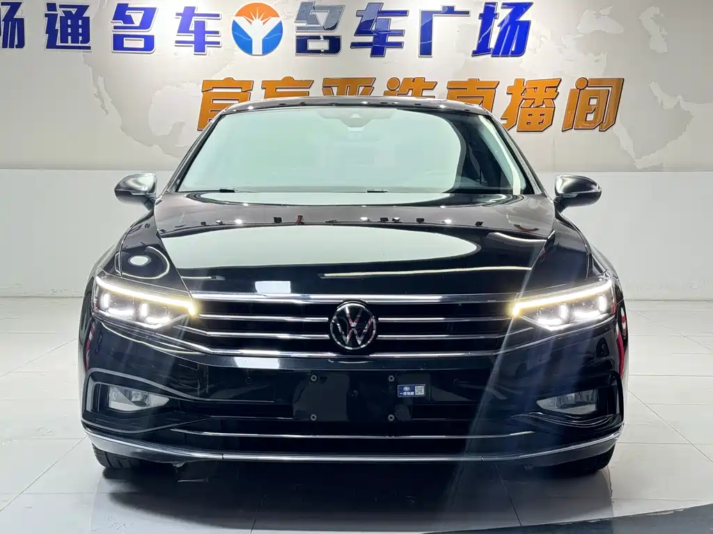 Magotan 2020 330TSI DSG leading model купить на сайте DeffCars