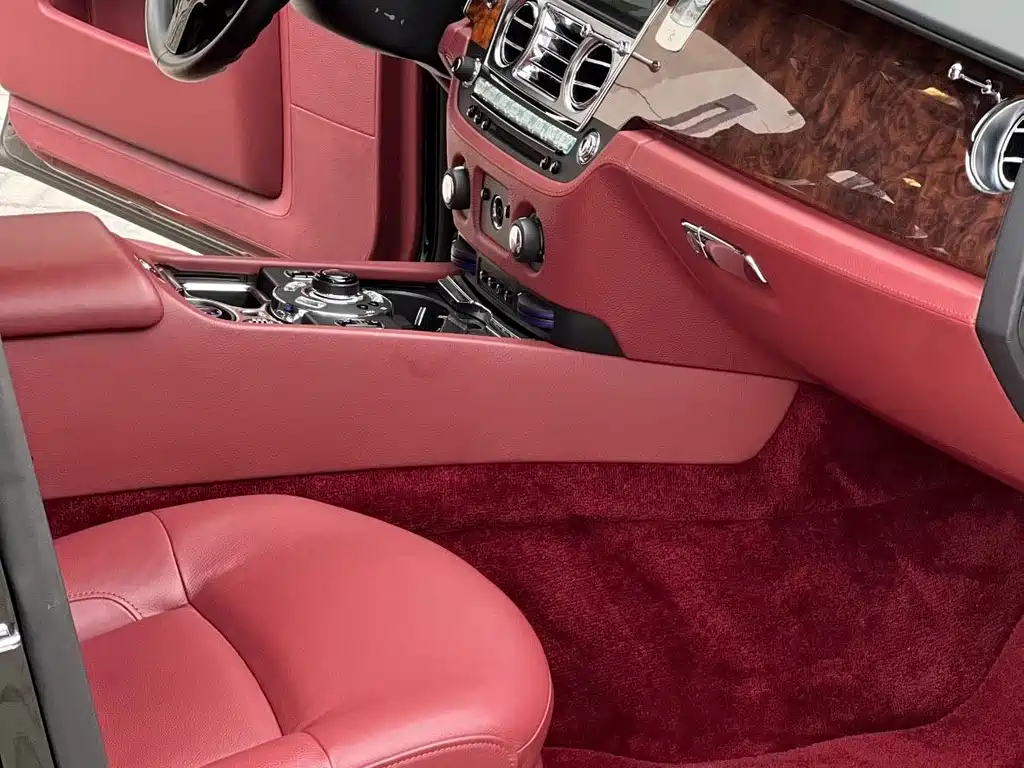 Ghost 2014 6.6T extended version купить на сайте DeffCars