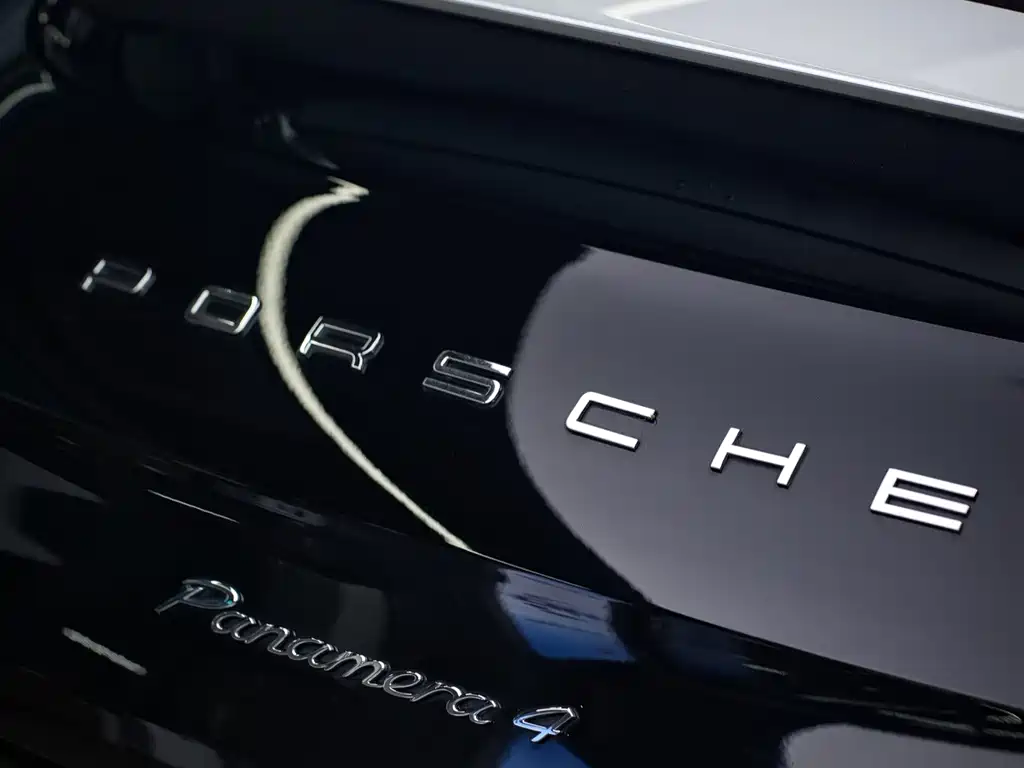 Panamera 2014 4 Executive 3.0T купить на сайте DeffCars